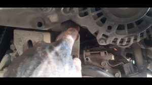 Mitsubishi Diamante меняем ремень ГРМ и ролики