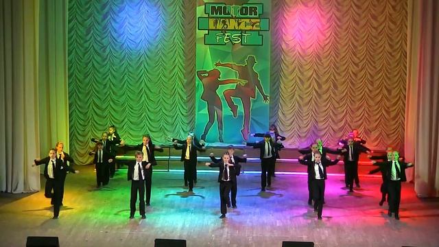 77 Strong Dance Studio People in black MOTOR FEST LEVEL UP 2019 смотреть онлайн