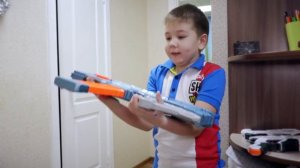 Рома и Хелпик ПРОТИВ Злодеев Картун Кэта Картун Дога Сиреноголового и АМОНГ АС в Реальной жизни!