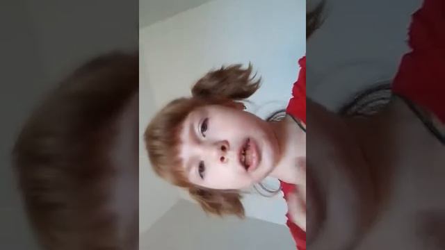 Маленькие черепашки появились красно ухие Ксюша,Диана смотреть онлайн