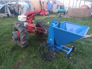 Модернизирую картофелесажалку КС01-01. Шипы, кольца, сцепка, сошник.  МТЗ Weima WM188F 13л/с.