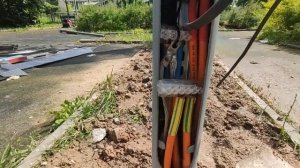 Монтаж парковых опор освещения