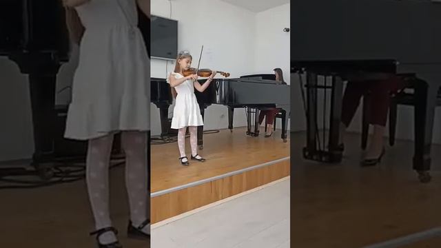 F.Kuchler - Concertino Op 12, D dur (1 movement)/ Elena Jovanova (8years) смотреть онлайн