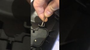 Ремонт кнопок (управления) сиденья Мерседес за 5 минут своими руками