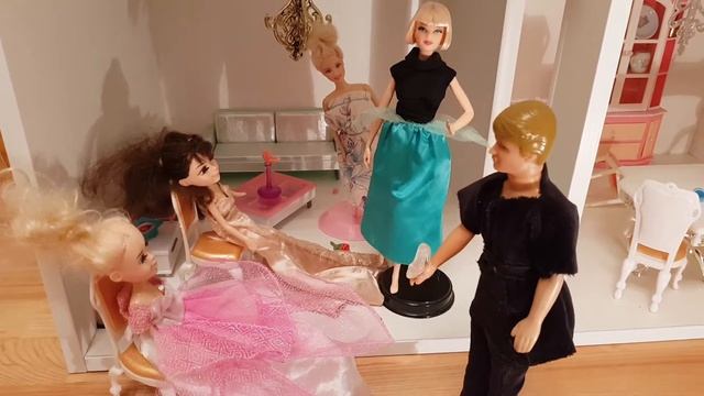 Играем с куклами барби. Сказка с куклами барби о Золушке. Часть 4 смотреть онлайн