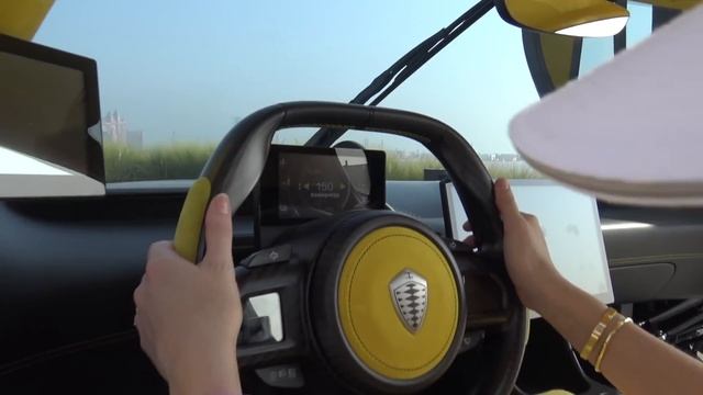 World's First 4 Seater Hypercar | Koenigsegg Gemera