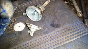 вакуумный клапак бензобака на скутере устройство