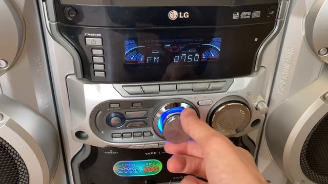 Исследование музыкального центра LG: впечатляющая производительность и функциональность! смотреть онлайн