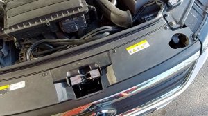 VW Polo уплотнитель капота своими руками недорого.