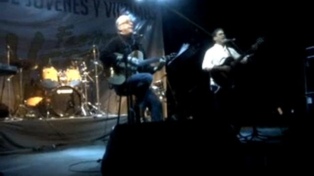 Luis Enrique Mejía Godoy Pobre La María canta en la UCA El Salvador смотреть онлайн