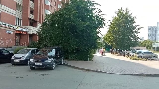 ул. Академика Шварца, д.8, корп.1 город Екатеринбург. Продам торговое помещение 215кв.м смотреть онлайн