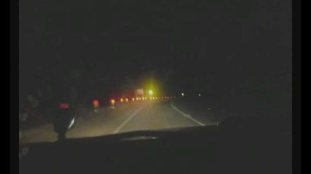 Toyota Fortuner 3.0 diesel top speed on a 2 way road in kerala , INDIA смотреть онлайн