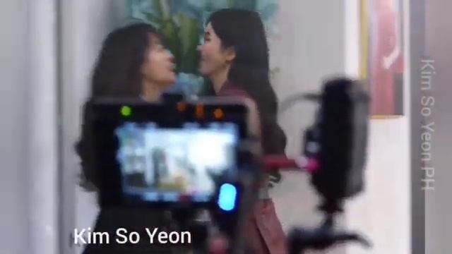 Cheon Seo Jin Vs Kim So Yeon смотреть онлайн