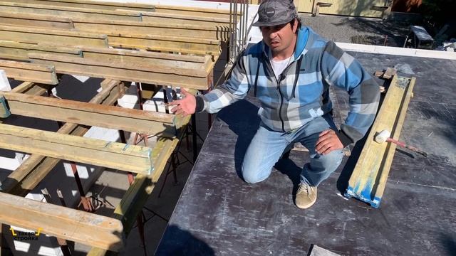 Установка опалубки межэтажного монолитного перекрытия. Строительство дома из газобетона. (4-я серия смотреть онлайн