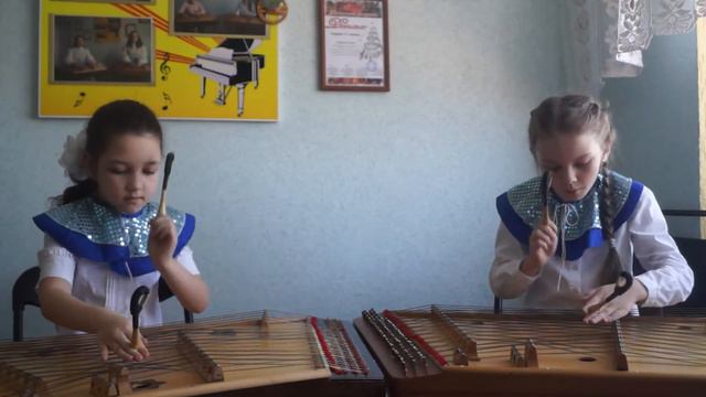 Якимцова К., Щикно Е. СШ№3 г.Ошмяны об. Шишкина В траве сидел кузнечик. смотреть онлайн