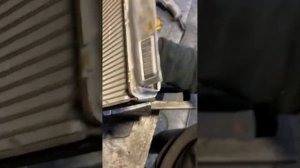 Промывка радиатора отопителя салона Тойота Корона Премия