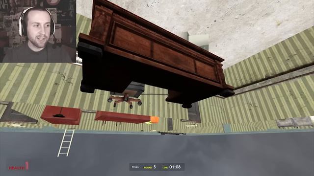 HAUNTED HULA GIRL (Garry's Mod Prop Hunt) смотреть онлайн