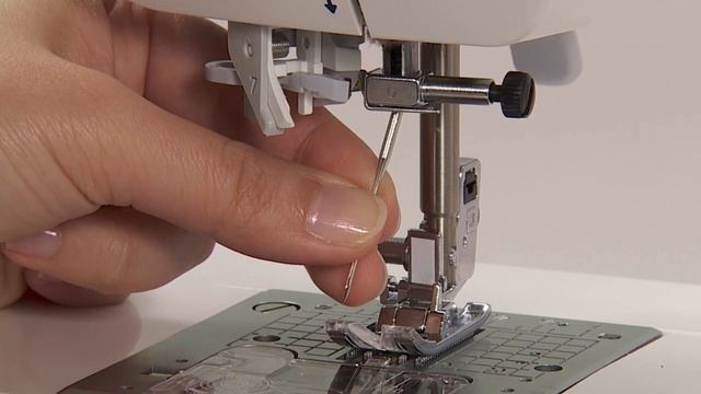 JUKI HZL DX5 －針の交換－ смотреть онлайн