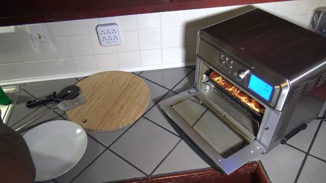 DiGiorno Crispy Pan Pizza, Cuisinart Digital Air Fryer Toaster Oven смотреть онлайн