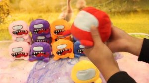АМОНГ АС В РЕАЛЬНОЙ ЖИЗНИ. Игрушки из игры AMONG US. Все персонажи