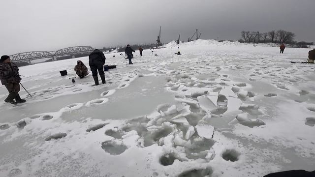 СУДАК ЛУПИТ В КАЖДОЙ ЛУНКЕ, ЛОВЛЯ СУДАКА В ДЕКАБРЕ 2023 смотреть онлайн