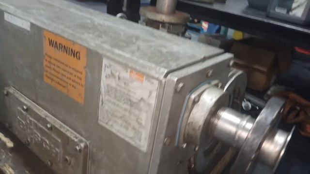 Maintenance Vacuum pump Bushc RA 0255 D / Mantenimiento Bomba de Vacío RA 0255 D смотреть онлайн