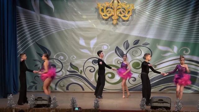 Образцовый коллектив Студия спортивного бального танца "Фьюжн" Номер: "Банга" смотреть онлайн