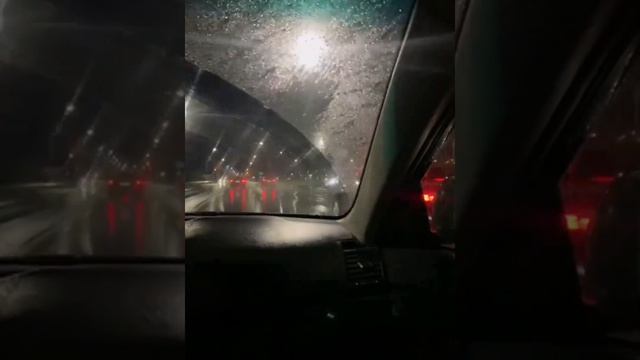 посмотрели салют, поехали домой смотреть онлайн