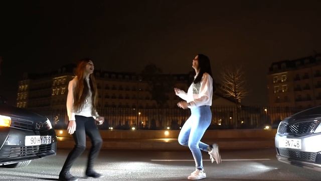 Son Zamanlar Genc Qizlarin Reqsi Günün Trendi Oldu ?