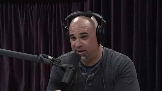 Joe Rogan Watches Coast Guard Intercept Drug Sub смотреть онлайн