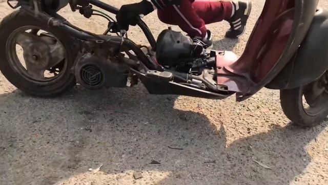 КАК СКИНУТЬ ДВИГАТЕЛЬ НА YAMAHA VINO смотреть онлайн
