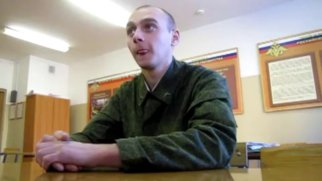 Служу четвертый месяц смотреть онлайн