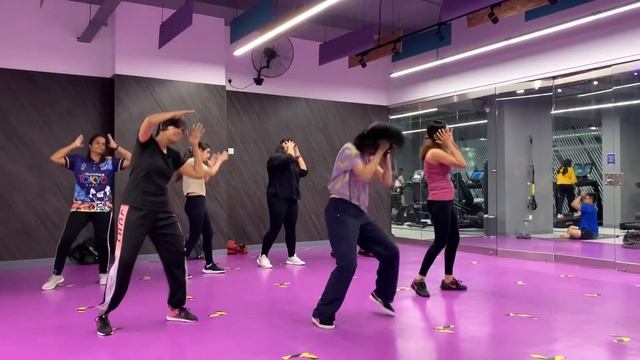 SHAKE IT OFF - Beginners Choreography смотреть онлайн