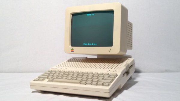 Обзор Apple IIc на русском языке