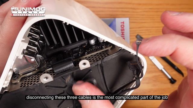 Apple Time Capsule Hard Disk swap - upgraded to 4 Tb смотреть онлайн