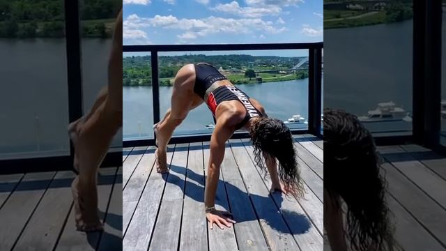 День начинается с бодрящей тренировочки смотреть онлайн