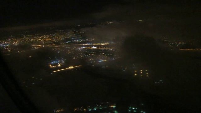 Ночная посадка в Москва-Домодедово смотреть онлайн