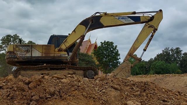 อดีตเคยดัง เคยหล่อ เคยแรง kobelco sk200-1(mark3) งานขุดลอก ดั้มเก๋าสุดๆ excavator and truck EP.9070 смотреть онлайн