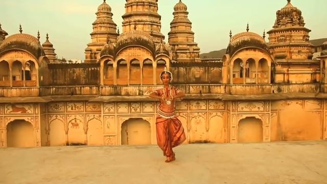 Maryam Shakiba - Odissi Dance - Manglacharan Ganesh Vandana смотреть онлайн