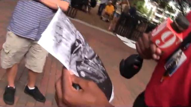 Shocking!! Man explains to WFTV News why he loves the Orlando Police Department - Hilarious!! смотреть онлайн