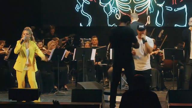 Hip-Hop c оркестром. Part 3 - Let's Get it Started смотреть онлайн