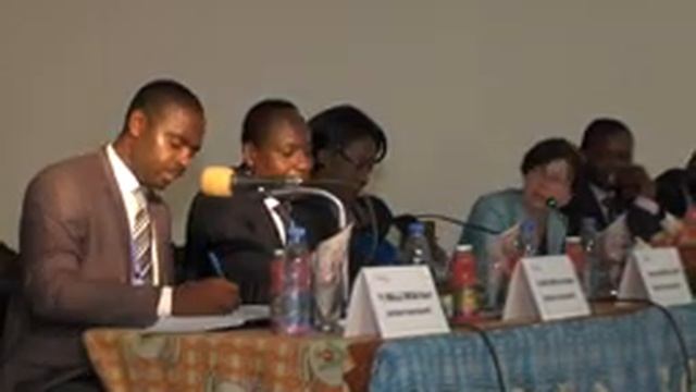 débats séminaire sur les transformation contemporaines du droit public en Afrique смотреть онлайн