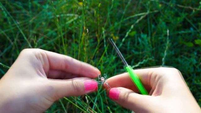 Украшение из проволоки. DIY вязаный браслет смотреть онлайн