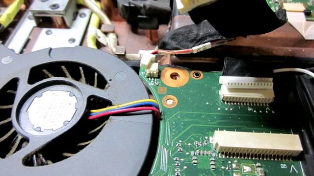 Toshiba Satellite Pro L300D Disassembly guide смотреть онлайн