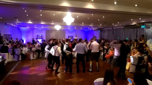 Dick & Lyndas wedding flash mob 14th February '15 смотреть онлайн