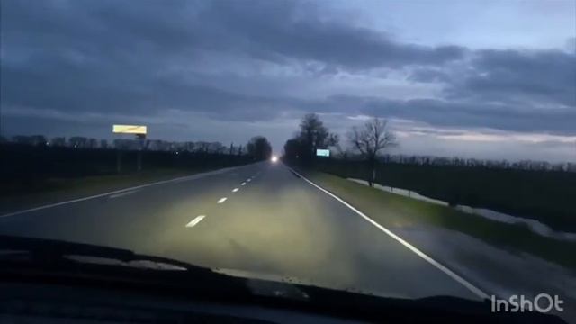ЛАДА ГРАНТА FL // СУМЕРКИ и МОКРАЯ ДОРОГА на LED лампах смотреть онлайн