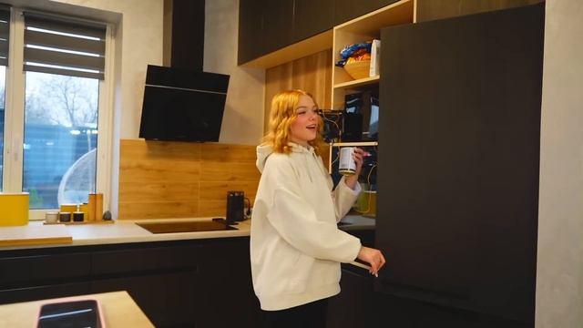 Амелька стала Мутантом на 24 часа! смотреть онлайн