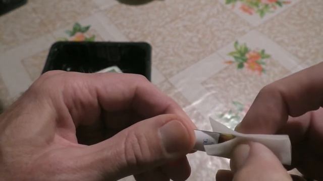 КАК РАЗЛОМИТЬ АМПУЛУ ? как делать себе инъекции смотреть онлайн