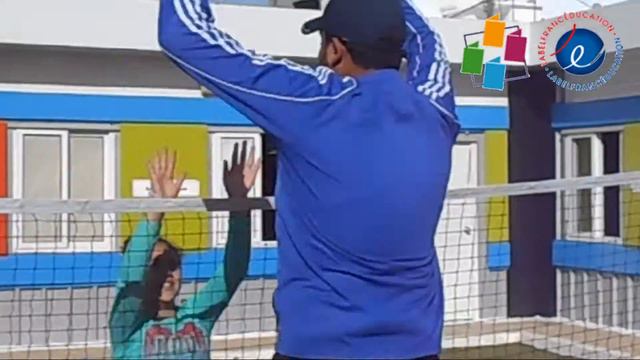 Séance volley ball смотреть онлайн