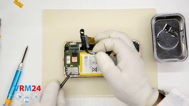 How to disassemble ? Motorola Moto Z2 Play XT1710 Take apart Tutorial смотреть онлайн